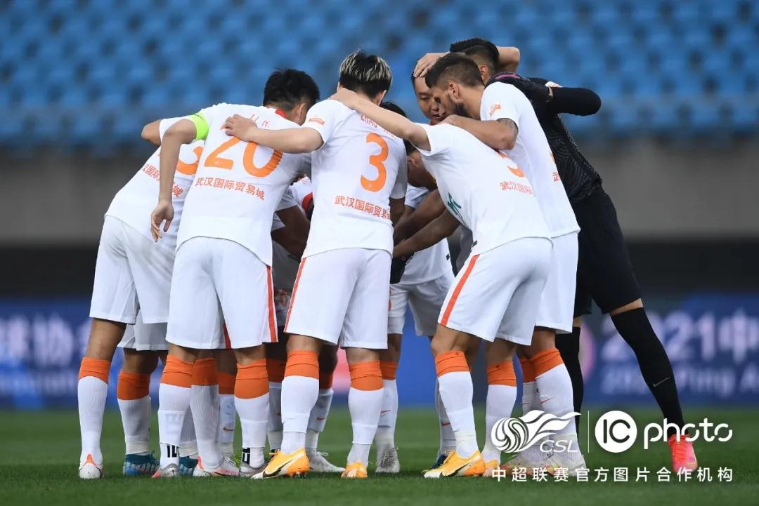 مباريات اليوم مباشر ليفربول وريال مدريدمواجهة أسطورية في كرة القدم