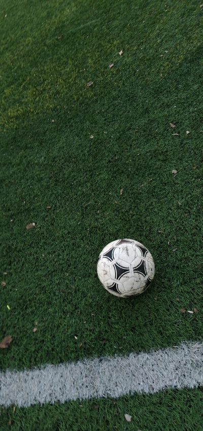 ريال مدريد وبرشلونة اليومصراع الأبد بين عمالقة الكرة