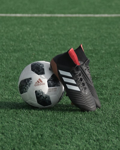 جدول ترتيب الهدافين في الدوري الإنجليزي الممتازمن يتصدر المنافسة؟